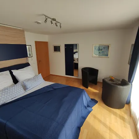 Monteur- Und Handwerkerunterkunft Kronachtal Appartement Wilhelmsthal